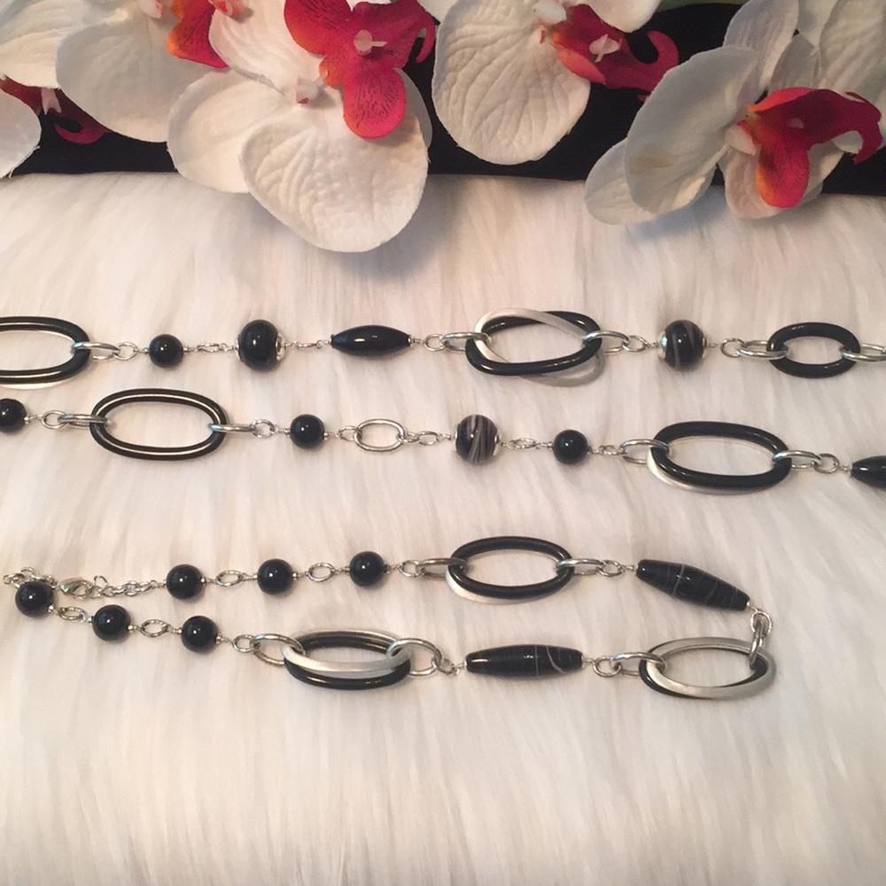 Two Matching Silver/Black Stone Necklaces - Picture 2 of 6